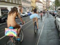 World Naked Bike Ride – Prague 2016